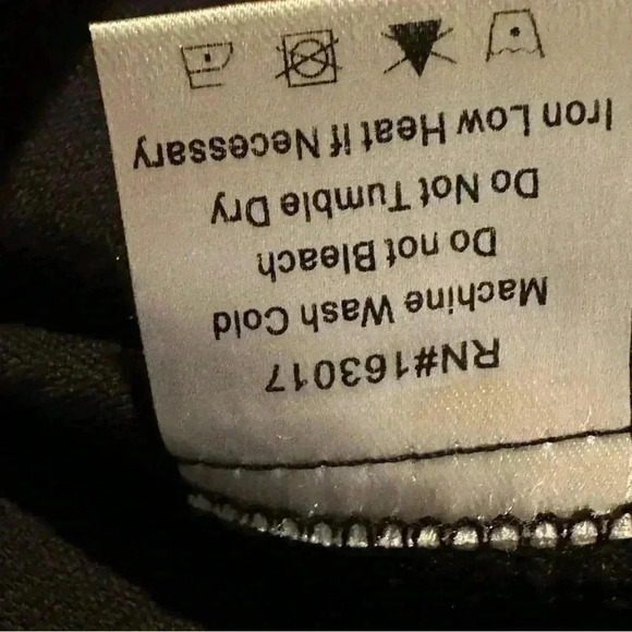 Princess Polly Leila Mini Skirt Black Croc Curve Women’s Size 0 Sexy Front Slit - Picture 8 of 9